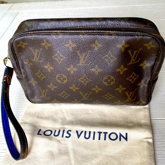 Louis Vuitton vintage Monogram Trousse Toilette 23, wristlet and dust cover - Picture 1 of 15